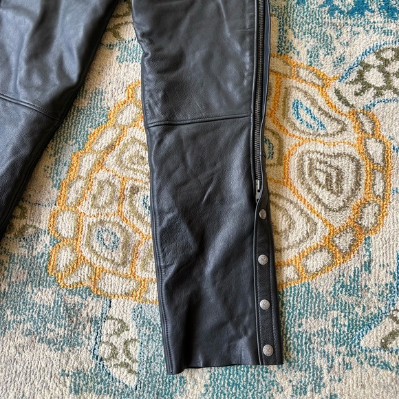 Expert Riding leathers - Picture 5 of 16